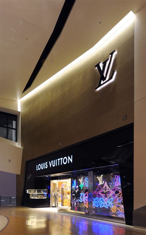 louis vuitton philadelphia.